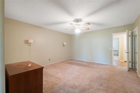 Condo in Clearwater, Florida, 2 bedrooms  № 1919126 - photo 17