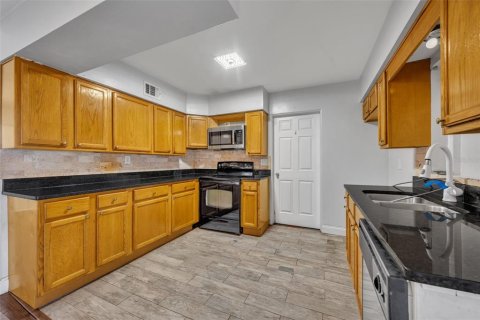 Casa en venta en Orlando, Florida, 3 dormitorios, 116.87 m2 № 1536988 - foto 12
