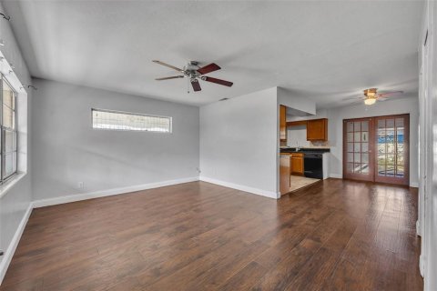 Casa en venta en Orlando, Florida, 3 dormitorios, 116.87 m2 № 1536988 - foto 6
