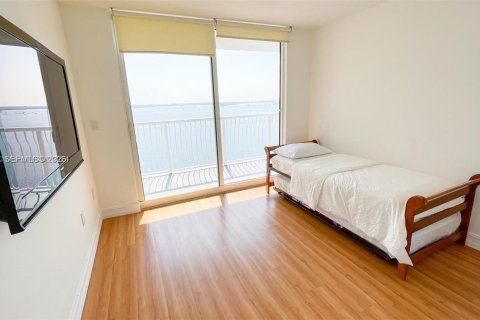 Condo in Miami, Florida, 3 bedrooms  № 2060944 - photo 10