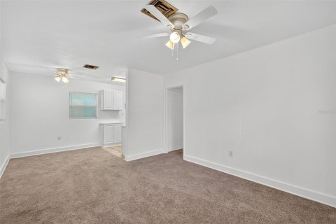 Casa en venta en Mount Dora, Florida, 3 dormitorios, 85.47 m2 № 1903638 - foto 10