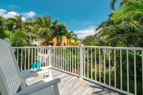 House in Holmes Beach, Florida 6 bedrooms, 273.78 sq.m. № 2099453 - photo 24