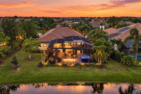 Villa ou maison à vendre à Lakewood Ranch, Floride: 3 chambres, 225.1 m2 № 2418678 - photo 9