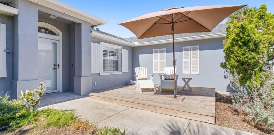 House in Flagler Beach, Florida 3 bedrooms, 139.82 sq.m. № 801621