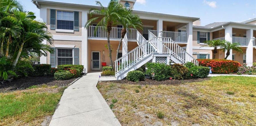 Condominio en Bradenton, Florida, 2 dormitorios  № 2095366
