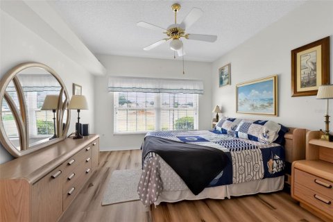 Condominio en venta en Bradenton, Florida, 2 dormitorios, 125.33 m2 № 2095366 - foto 3