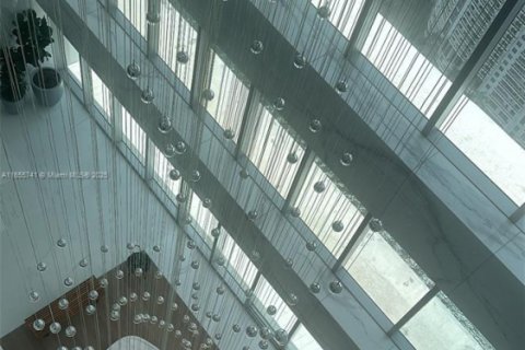 Condominio en venta en Miami, Florida, 2 dormitorios, 146.6 m2 № 2014863 - foto 15