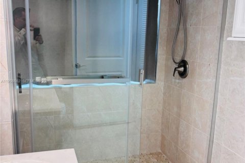 Condominio en venta en Plantation, Florida, 3 dormitorios, 139.73 m2 № 2017785 - foto 15