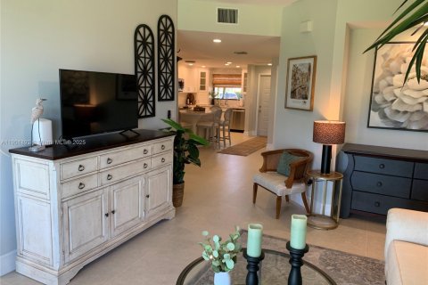Condo in Stuart, Florida, 2 bedrooms  № 1953822 - photo 28