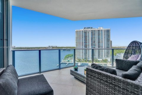 Copropriété à vendre à North Miami Beach, Floride: 2 chambres, 161.28 m2 № 1941603 - photo 12