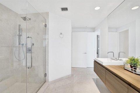 Copropriété à vendre à North Miami Beach, Floride: 2 chambres, 161.28 m2 № 1941603 - photo 29