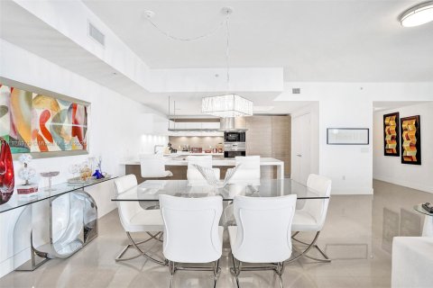 Copropriété à vendre à North Miami Beach, Floride: 2 chambres, 161.28 m2 № 1941603 - photo 14