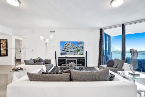 Copropriété à vendre à North Miami Beach, Floride: 2 chambres, 161.28 m2 № 1941603 - photo 9