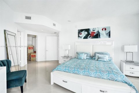 Copropriété à vendre à North Miami Beach, Floride: 2 chambres, 161.28 m2 № 1941603 - photo 23