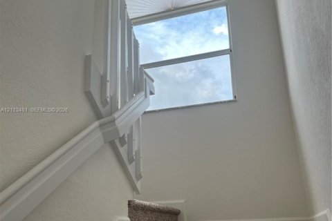 Купить виллу или дом в Хомстед, Флорида 3 спальни, 153.47м2, № 2434050 - фото 30