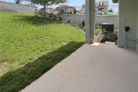 Casa en venta en Minneola, Florida, 3 dormitorios, 189.24 m2 № 2308785 - foto 19