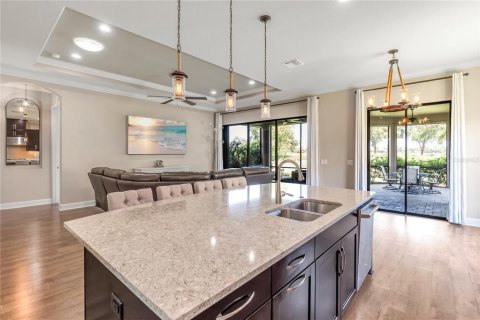 Villa ou maison à vendre à Bradenton, Floride: 2 chambres, 194.17 m2 № 1904659 - photo 17