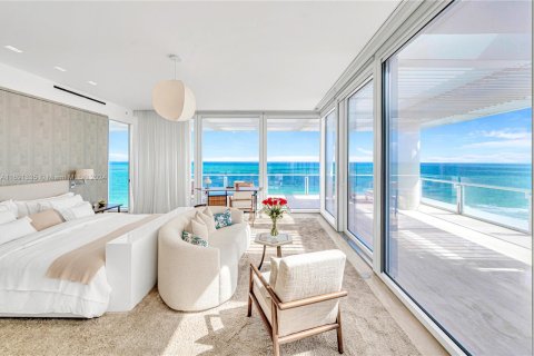 Copropriété à vendre à Surfside, Floride: 5 chambres, 514.21 m2 № 1942804 - photo 20