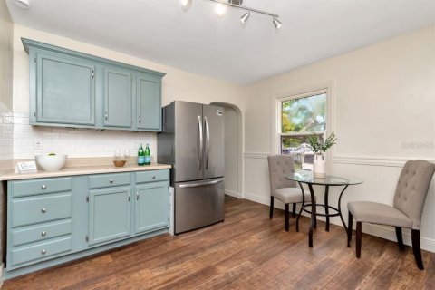 Villa ou maison à louer à Gulfport, Floride: 4 chambres, 130.43 m2 № 2102381 - photo 14