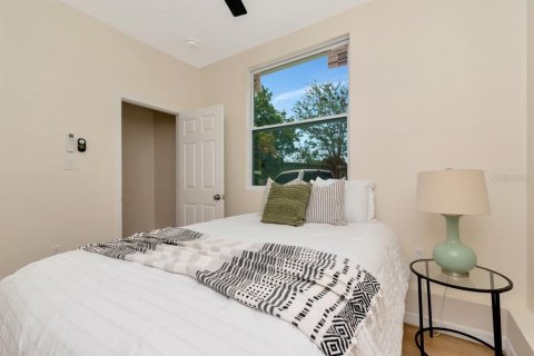 Villa ou maison à louer à Gulfport, Floride: 4 chambres, 130.43 m2 № 2102381 - photo 19