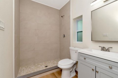 Villa ou maison à louer à Gulfport, Floride: 4 chambres, 130.43 m2 № 2102381 - photo 28