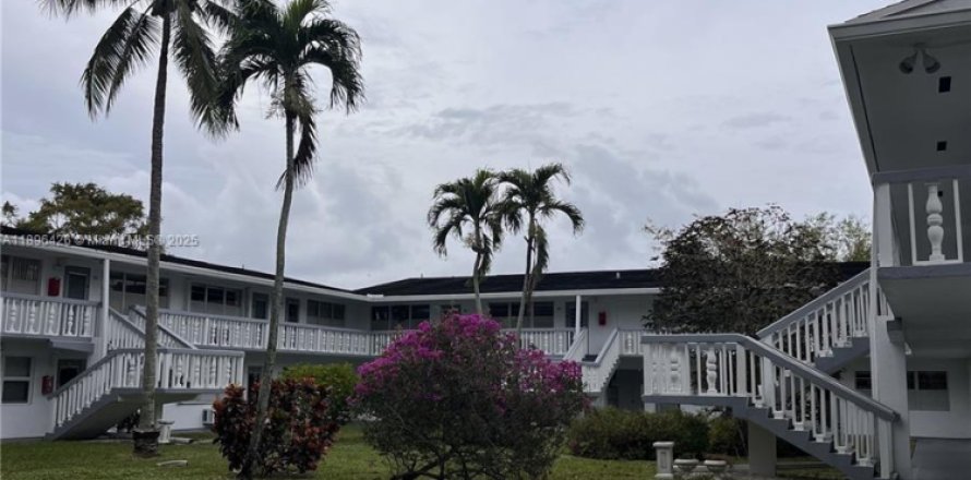 Кондоминиум с 1 спальней в Дирфилд-Бич, Флорида № 1948053