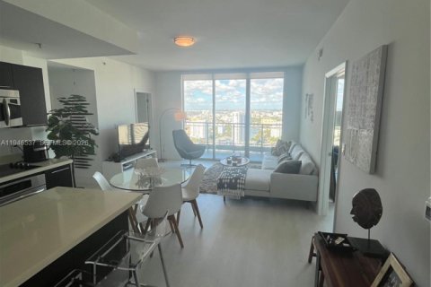 Condominio en venta en Miami, Florida, 2 dormitorios, 100.98 m2 № 2002808 - foto 7