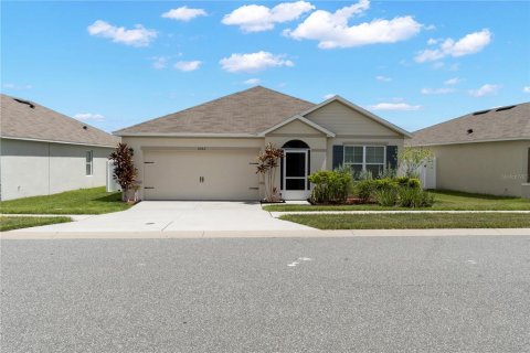 Casa en alquiler en Winter Haven, Florida, 3 dormitorios, 157 m2 № 1803118 - foto 1