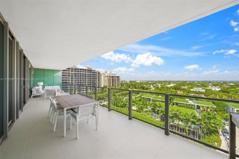 Condo in Key Biscayne, Florida, 2 bedrooms  № 2012739 - photo 27