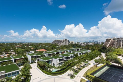 Condo in Key Biscayne, Florida, 2 bedrooms  № 2012739 - photo 29