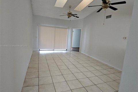 Copropriété à louer à Lauderhill, Floride: 2 chambres, 82.59 m2 № 1948049 - photo 17