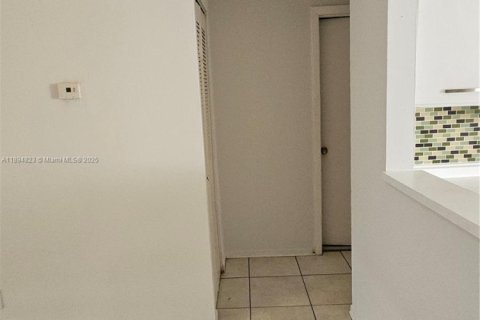 Copropriété à louer à Lauderhill, Floride: 2 chambres, 82.59 m2 № 1948049 - photo 22