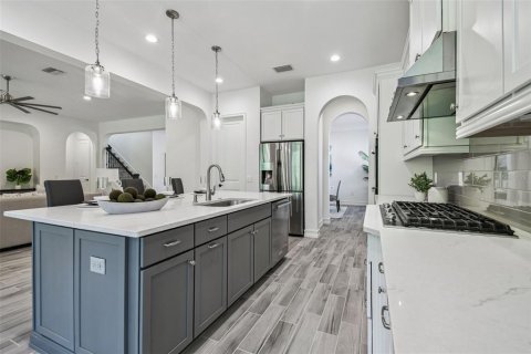Casa en venta en Wesley Chapel, Florida, 4 dormitorios, 310.2 m2 № 1907801 - foto 23