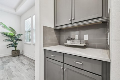 Casa en venta en Wesley Chapel, Florida, 4 dormitorios, 310.2 m2 № 1907801 - foto 29