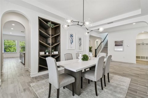 Casa en venta en Wesley Chapel, Florida, 4 dormitorios, 310.2 m2 № 1907801 - foto 14