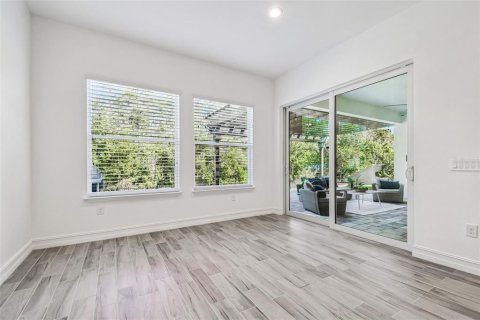 Casa en venta en Wesley Chapel, Florida, 4 dormitorios, 310.2 m2 № 1907801 - foto 28