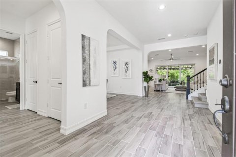 Casa en venta en Wesley Chapel, Florida, 4 dormitorios, 310.2 m2 № 1907801 - foto 9