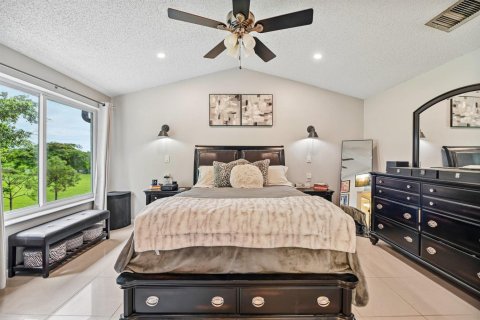 Townhouse in Pembroke Pines, Florida 2 bedrooms, 106.65 sq.m. № 2402433 - photo 22