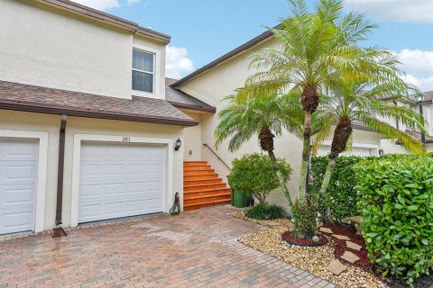 Townhouse in Pembroke Pines, Florida 2 bedrooms, 106.65 sq.m. № 2402433 - photo 2