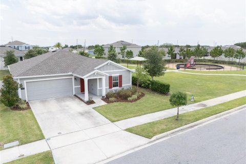 House in Haines City, Florida 3 bedrooms, 144.46 sq.m. № 1784737 - photo 11