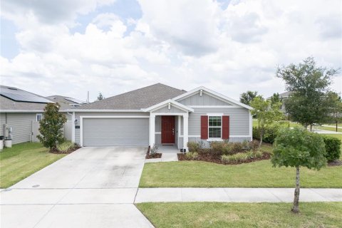 House in Haines City, Florida 3 bedrooms, 144.46 sq.m. № 1784737 - photo 8