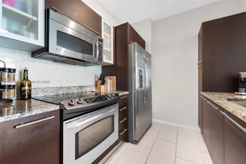 Copropriété à louer à Miami, Floride: 1 chambre, 65.22 m2 № 1966424 - photo 3