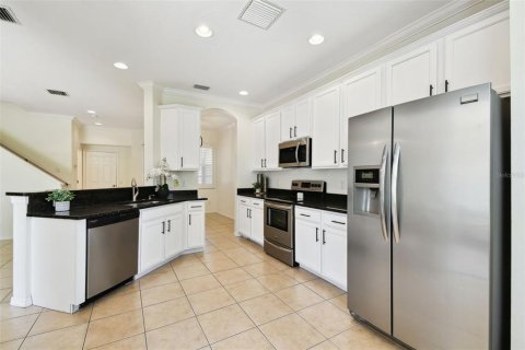 Adosado en venta en Tampa, Florida, 3 dormitorios, 166.48 m2 № 1659072 - foto 2