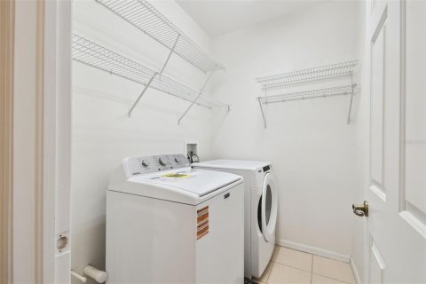 Adosado en venta en Tampa, Florida, 3 dormitorios, 166.48 m2 № 1659072 - foto 27