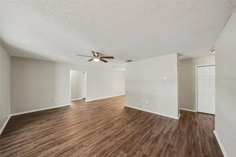 Casa en venta en Port Richey, Florida, 3 dormitorios, 126.25 m2 № 2217353 - foto 5