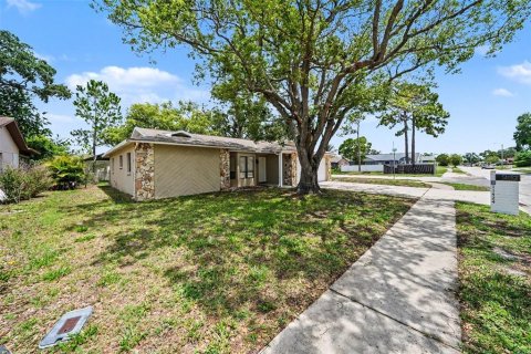 Casa en venta en Port Richey, Florida, 3 dormitorios, 126.25 m2 № 2217353 - foto 4