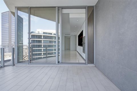 Condo in Miami, Florida, 1 bedroom № 2181798 - photo 25