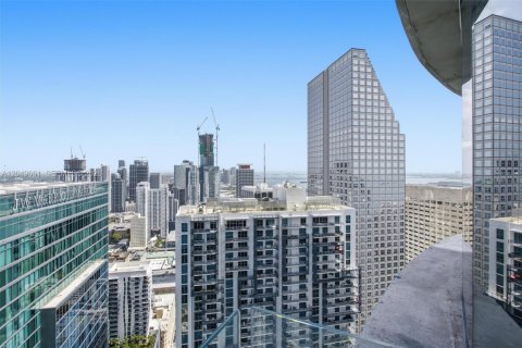 Condo in Miami, Florida, 1 bedroom № 2181798 - photo 26