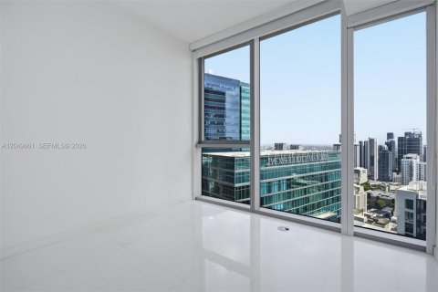 Condo in Miami, Florida, 1 bedroom № 2181798 - photo 13