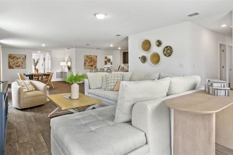 Casa en venta en Palm Coast, Florida, 4 dormitorios, 196.3 m2 № 1557585 - foto 11